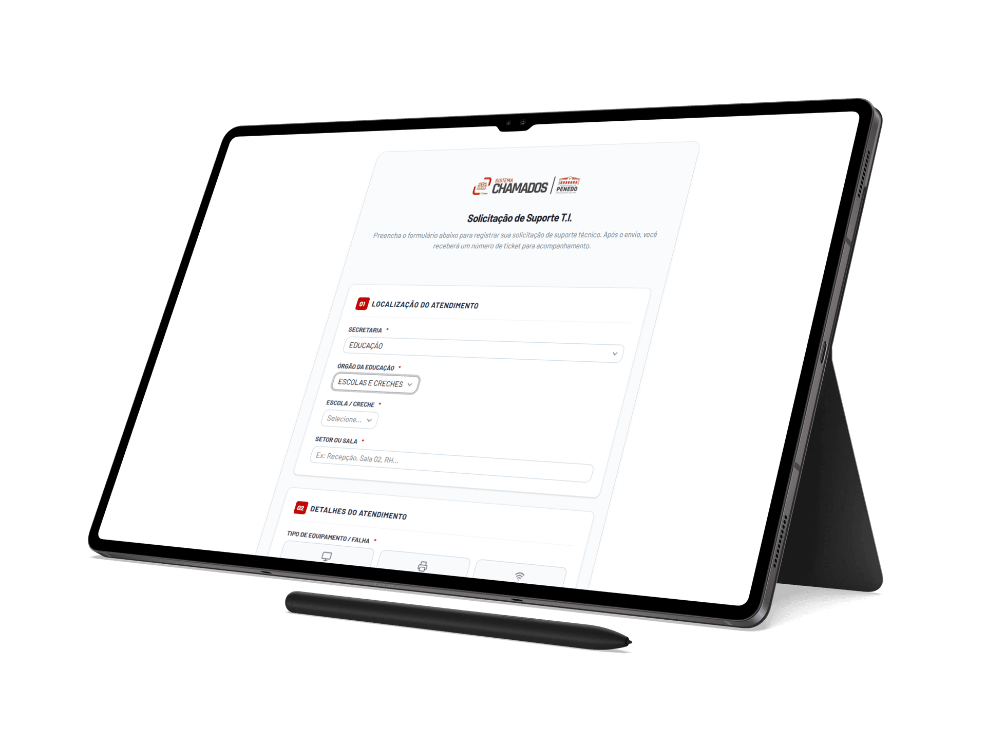 Tablet mostrando a plataforma Penedo Chamados